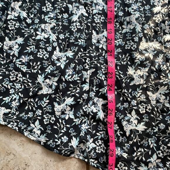 ERDEM x UNIVERSAL STANDARD Kalina Ruffle Shirt Chambray Bud Floral - Picture 15 of 16